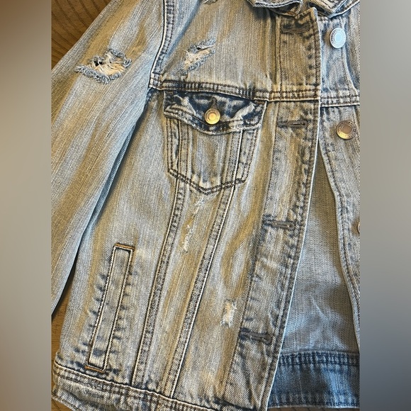 American Eagle Outfitters distressed denim jacket NWOT Small - Picture 8 of 8